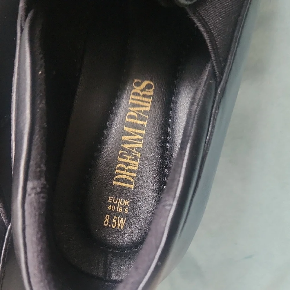 Dream Pairs Womans Elegant Black Slip-On Loafers - Picture 2 of 5